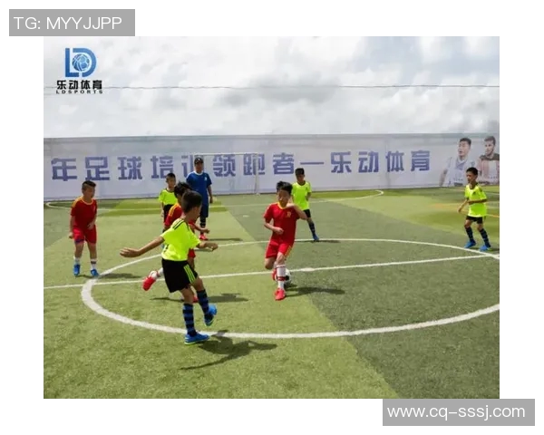 武汉足球队选拔赛点评团队协作表现分析与提升建议