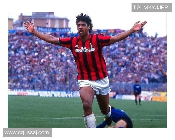 眼睛闪耀如星的足球明星们展现无与伦比的魅力与才华 眼睛闪耀如星的足球明星们展现无与伦比的魅力与才华